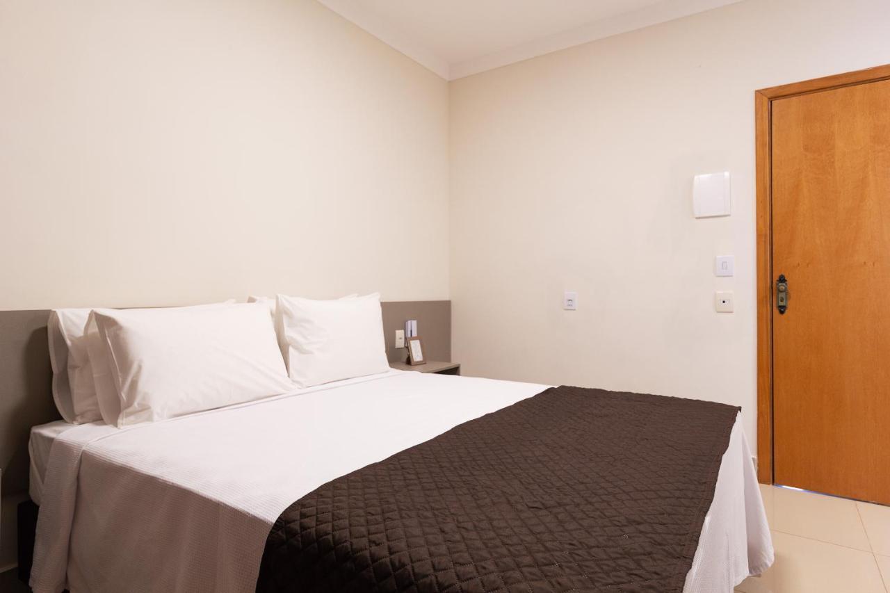 Villa Nomad Hotel Uberaba Kültér fotó